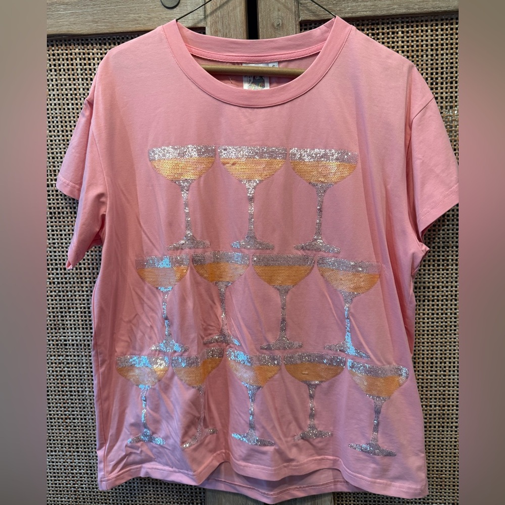 Queen of sparkles champagne tower Tee